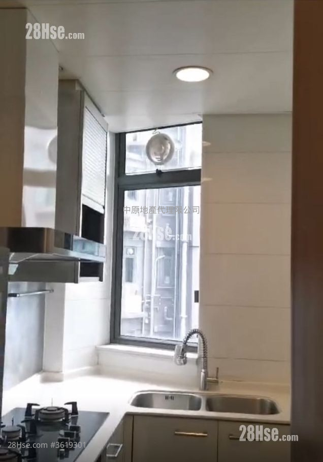 Yoho Midtown Rental 3 Bedrooms , 1 Bathroom 608 ft² Yoho Midtown Rental 3 Bedrooms , 1 Bathroom 608 ft²