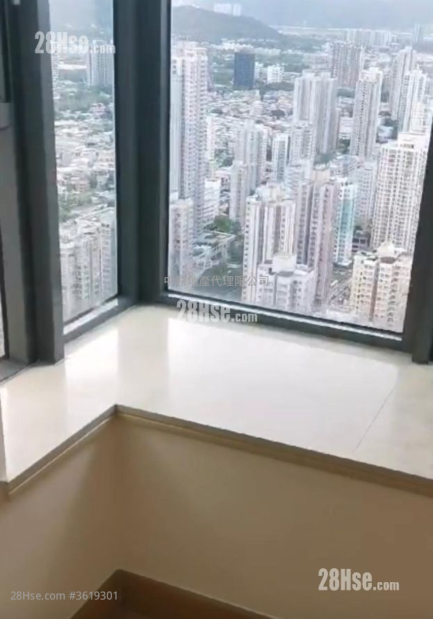 Yoho Midtown Rental 3 Bedrooms , 1 Bathroom 608 ft² Yoho Midtown Rental 3 Bedrooms , 1 Bathroom 608 ft²