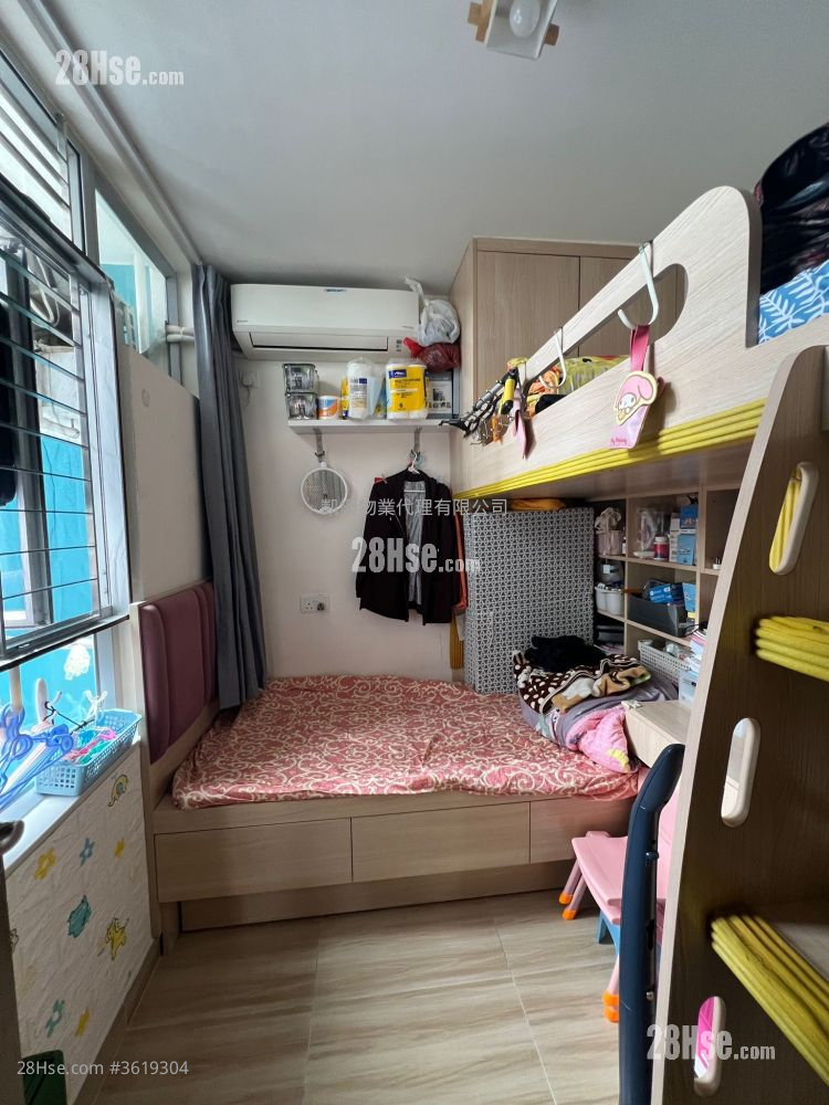 Choi Hing Court Sell 452 ft² Choi Hing Court Sell 452 ft²