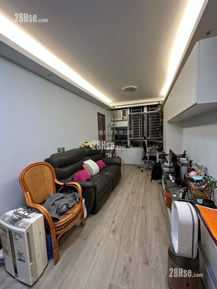 Choi Hing Court Sell 443 ft² Choi Hing Court Sell 443 ft²