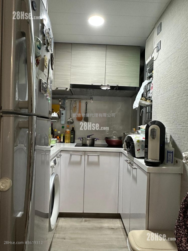 Choi Hing Court Sell 443 ft² Choi Hing Court Sell 443 ft²