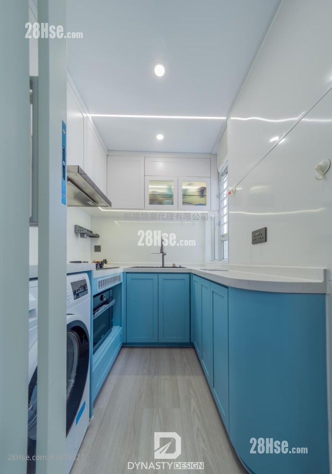 Choi Hing Court Sell 2 Bedrooms , 1 Bathroom 452 ft² Choi Hing Court Sell 2 Bedrooms , 1 Bathroom 452 ft²