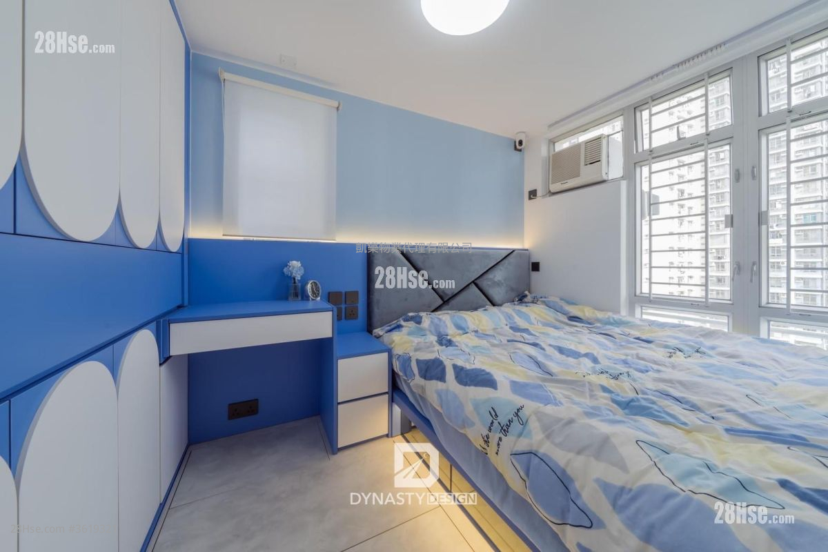 Choi Hing Court Sell 2 Bedrooms , 1 Bathroom 452 ft² Choi Hing Court Sell 2 Bedrooms , 1 Bathroom 452 ft²