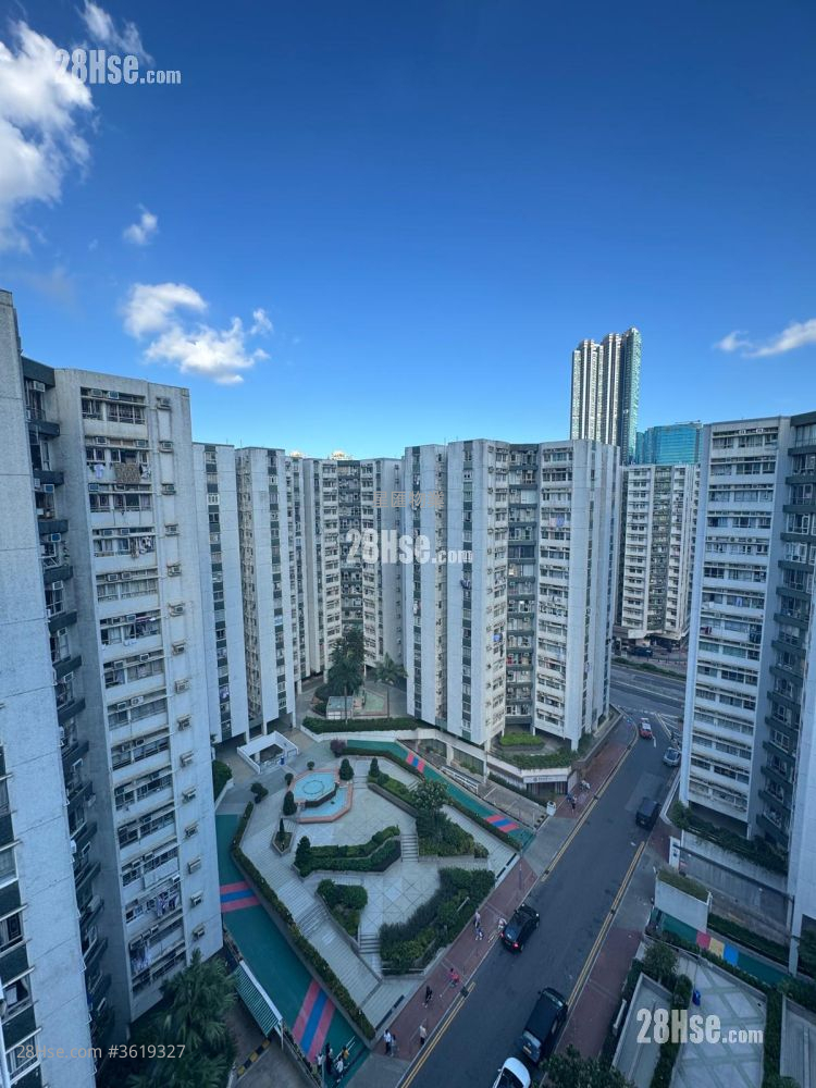 Whampoa Garden Rental 4 Bedrooms , 2 Bathrooms 755 ft² Whampoa Garden Rental 4 Bedrooms , 2 Bathrooms 755 ft²