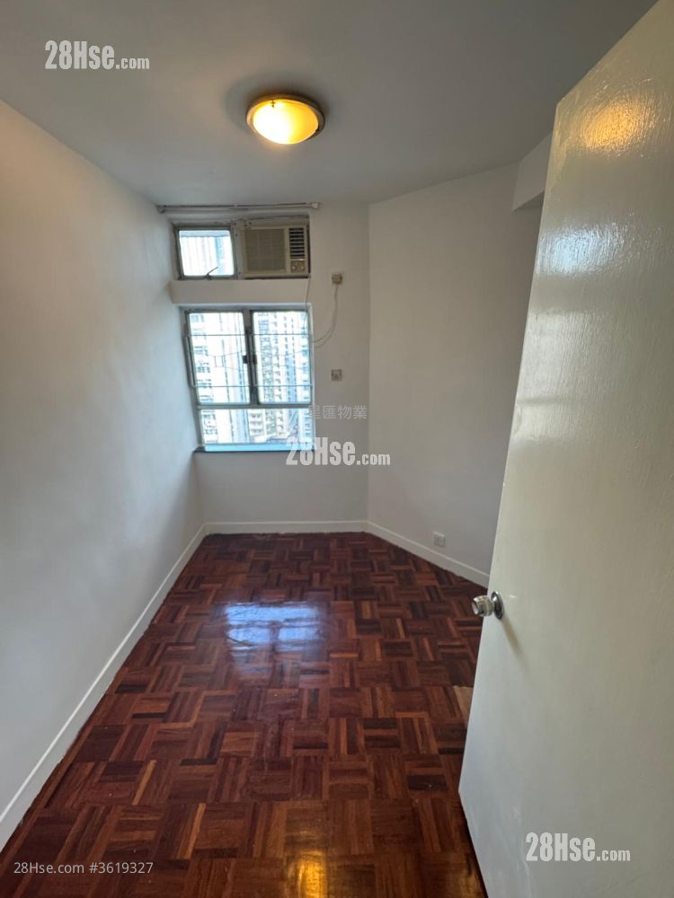 Whampoa Garden Rental 4 Bedrooms , 2 Bathrooms 755 ft² Whampoa Garden Rental 4 Bedrooms , 2 Bathrooms 755 ft²