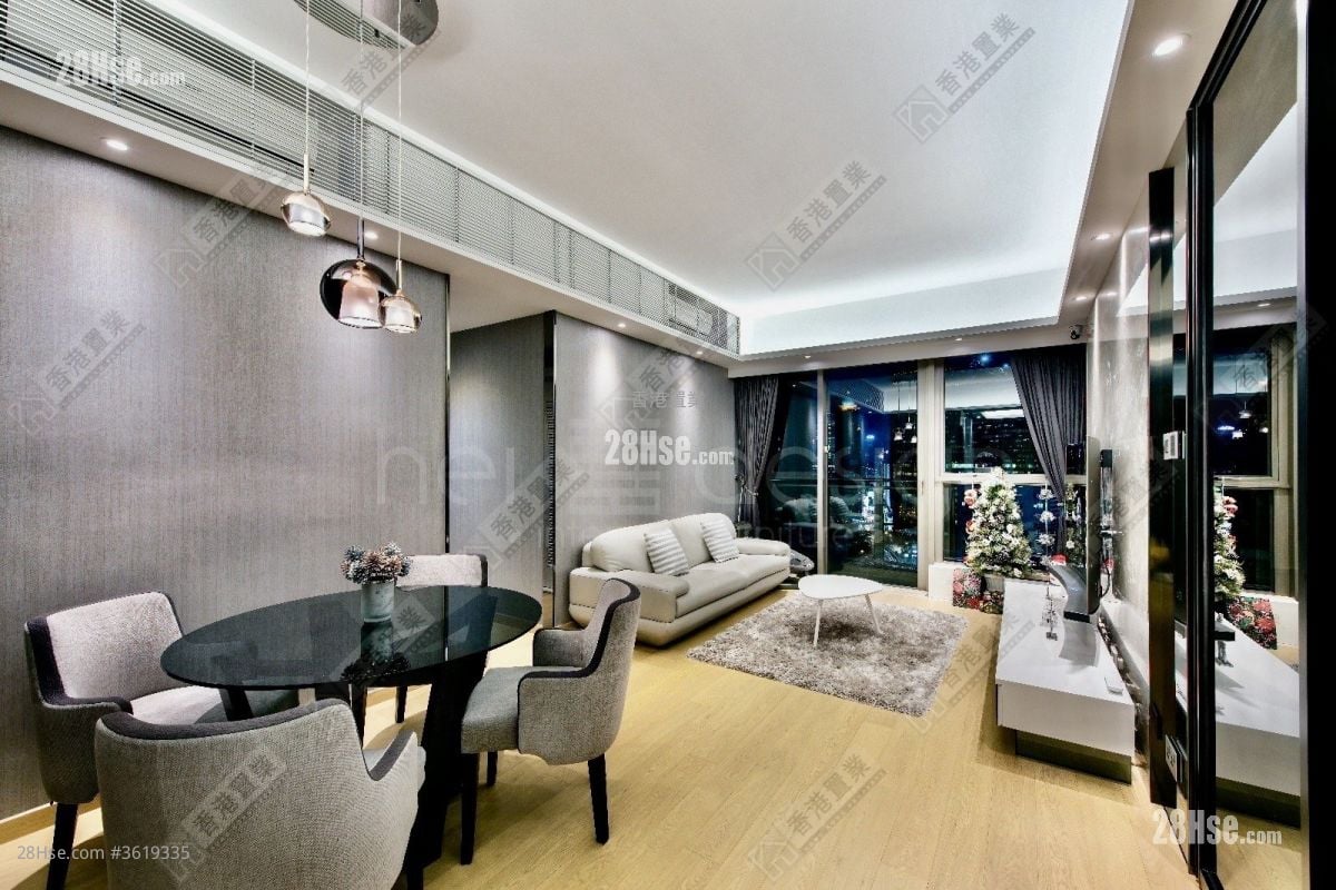 Grand Austin Sell 3 Bedrooms , 3 Bathrooms 943 ft² Grand Austin Sell 3 Bedrooms , 3 Bathrooms 943 ft²