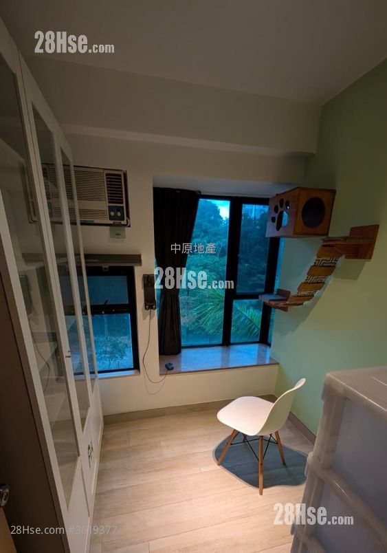 Park Royale Sell 3 Bedrooms 553 ft² Park Royale Sell 3 Bedrooms 553 ft²