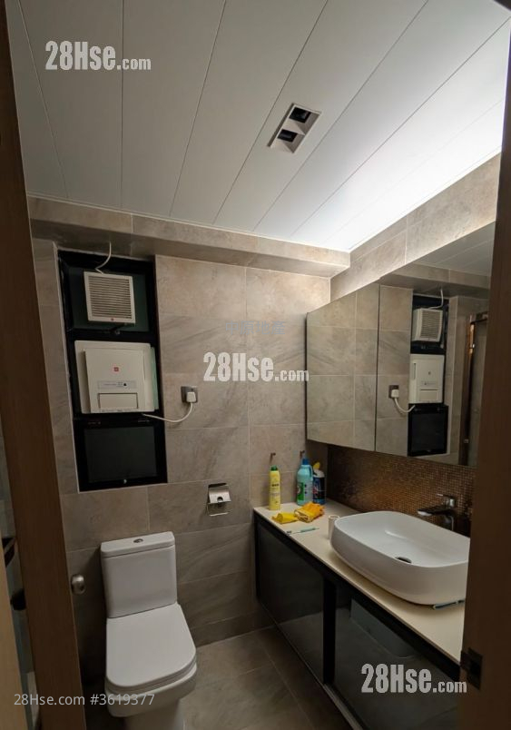Park Royale Sell 3 Bedrooms 553 ft² Park Royale Sell 3 Bedrooms 553 ft²