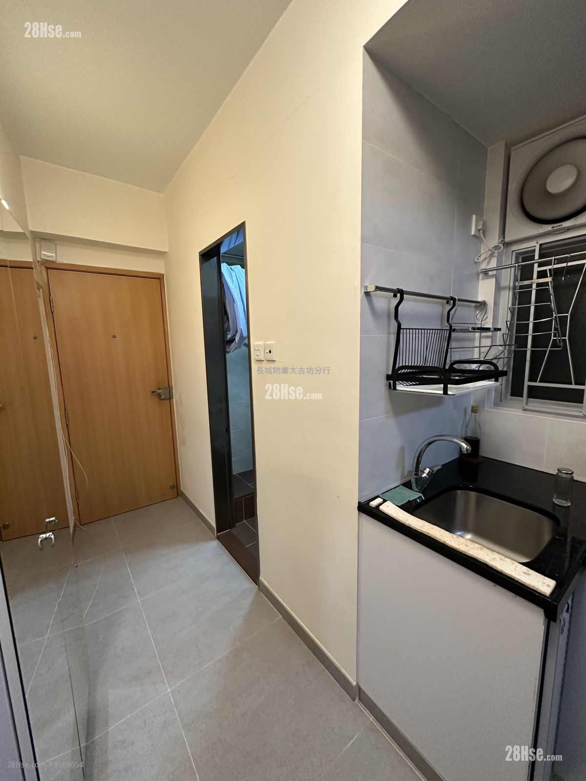 Chung Hing Mansion Rental 2 Bedrooms , 2 Bathrooms 361 ft² Chung Hing Mansion Rental 2 Bedrooms , 2 Bathrooms 361 ft²