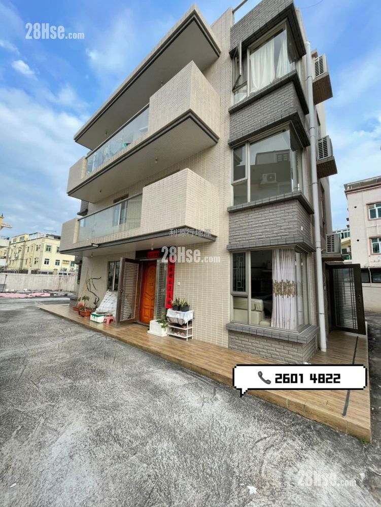 村屋 租盤 3 房 , 1 浴室 700 平方呎 村屋 租盤 3 房 , 1 浴室 700 平方呎
