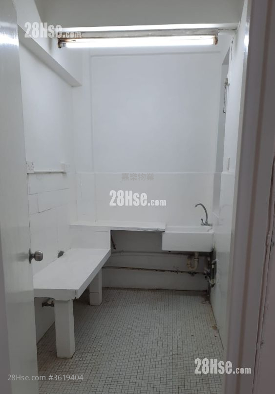 Haven Court Rental 2 Bedrooms , 1 Bathroom 495 ft² Haven Court Rental 2 Bedrooms , 1 Bathroom 495 ft²