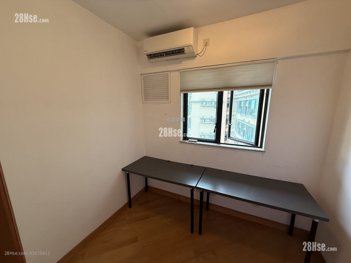 Park Island Sell 2 Bedrooms , 1 Bathroom 592 ft² Park Island Sell 2 Bedrooms , 1 Bathroom 592 ft²