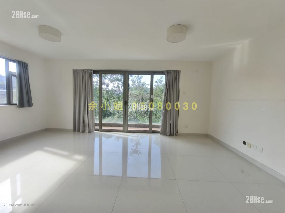 Ma On Shan Village Sell 4 Bedrooms , 4 Bathrooms Ma On Shan Village Sell 4 Bedrooms , 4 Bathrooms