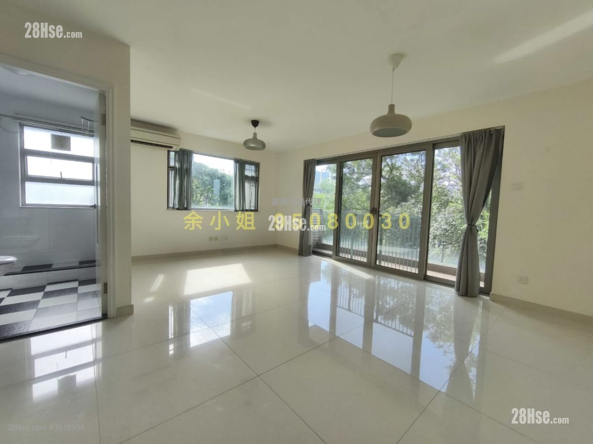 Ma On Shan Village Sell 4 Bedrooms , 4 Bathrooms Ma On Shan Village Sell 4 Bedrooms , 4 Bathrooms