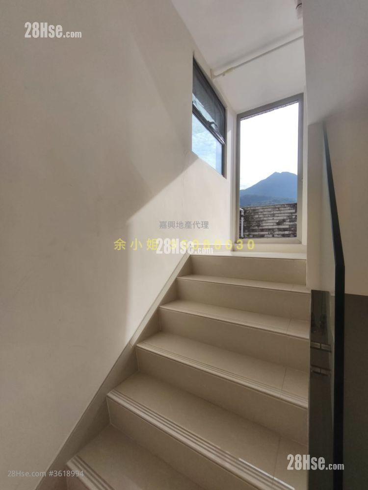 Ma On Shan Village Sell 4 Bedrooms , 4 Bathrooms Ma On Shan Village Sell 4 Bedrooms , 4 Bathrooms