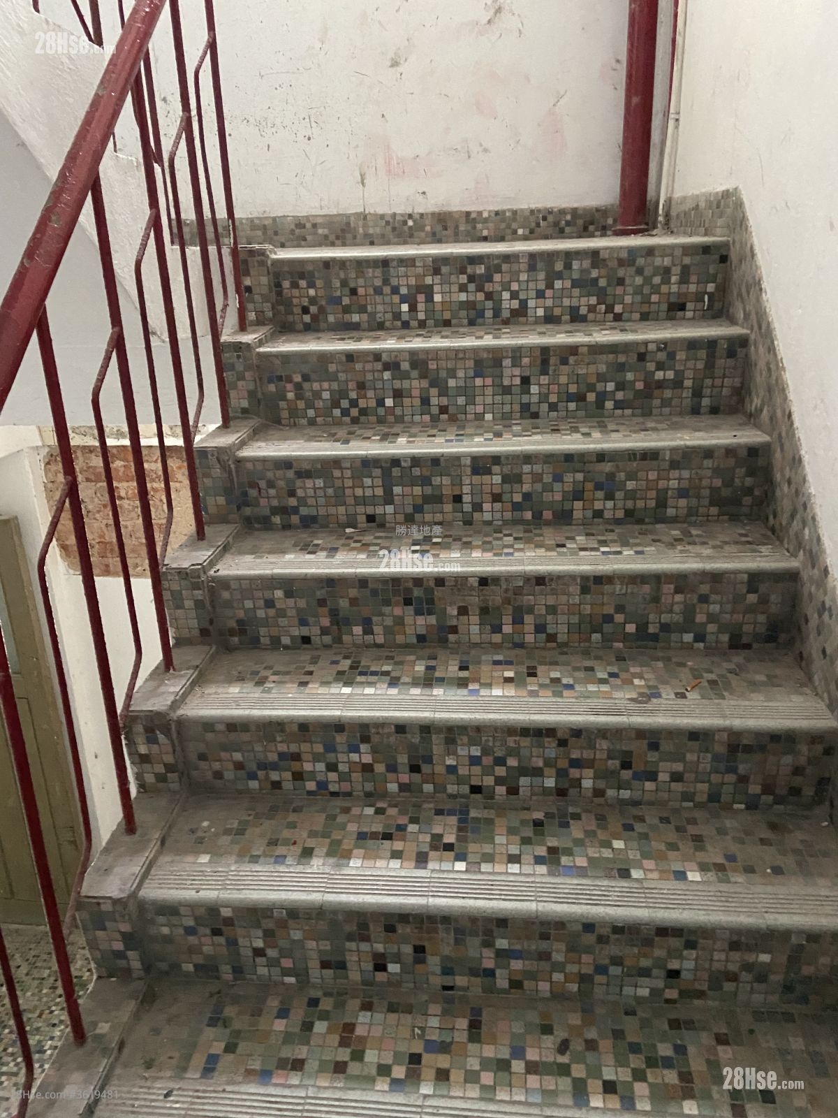 Tenement House Rental 3 Bedrooms , 1 Bathroom 390 ft² Tenement House Rental 3 Bedrooms , 1 Bathroom 390 ft²