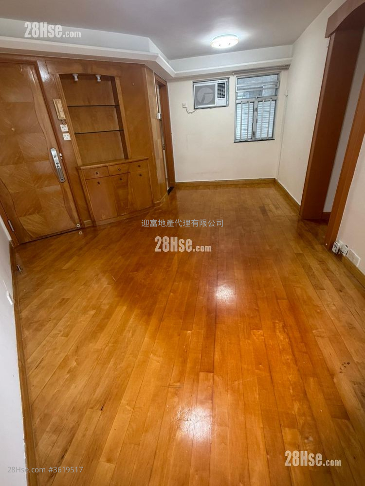 Whampoa Garden Rental 3 Bedrooms , 2 Bathrooms 617 ft² Whampoa Garden Rental 3 Bedrooms , 2 Bathrooms 617 ft²