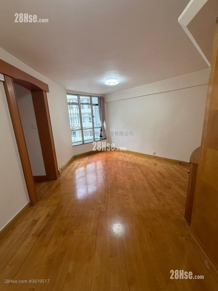 Whampoa Garden Rental 3 Bedrooms , 2 Bathrooms 617 ft² Whampoa Garden Rental 3 Bedrooms , 2 Bathrooms 617 ft²