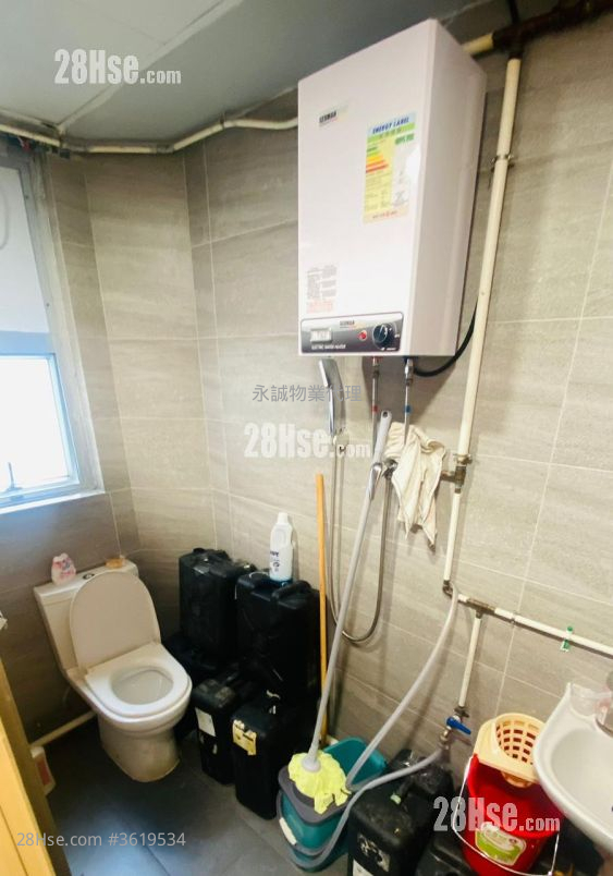 富利工業大廈 租盤 1 廁所 富利工業大廈 租盤 1 廁所