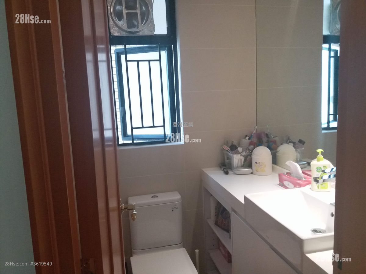 Park Island Sell 3 Bedrooms , 1 Bathroom 615 ft² Park Island Sell 3 Bedrooms , 1 Bathroom 615 ft²