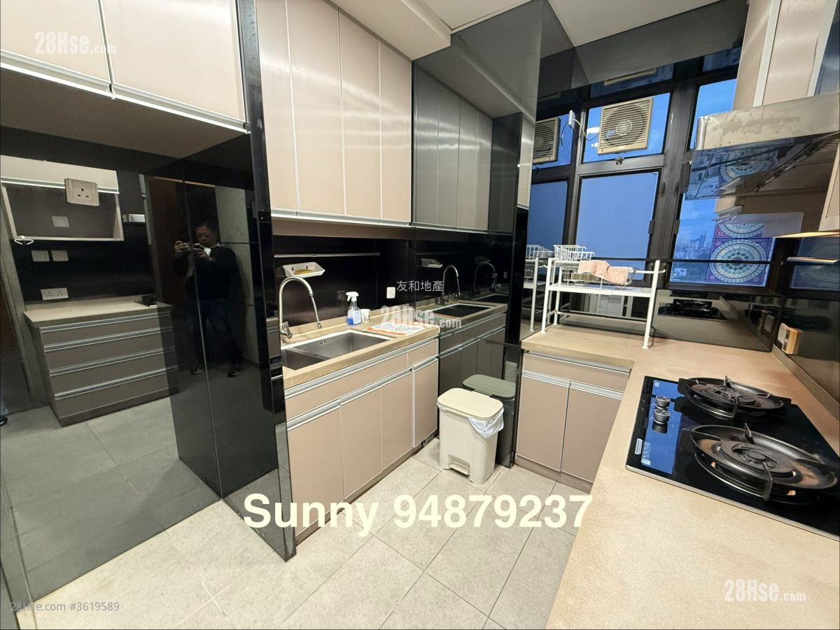 Sky Garden Rental 3 Bedrooms , 2 Bathrooms 739 ft² Sky Garden Rental 3 Bedrooms , 2 Bathrooms 739 ft²