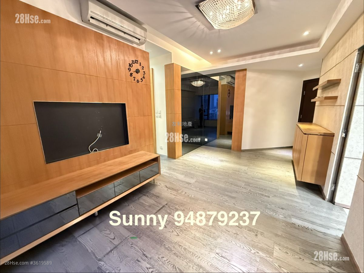 Sky Garden Rental 3 Bedrooms , 2 Bathrooms 739 ft² Sky Garden Rental 3 Bedrooms , 2 Bathrooms 739 ft²