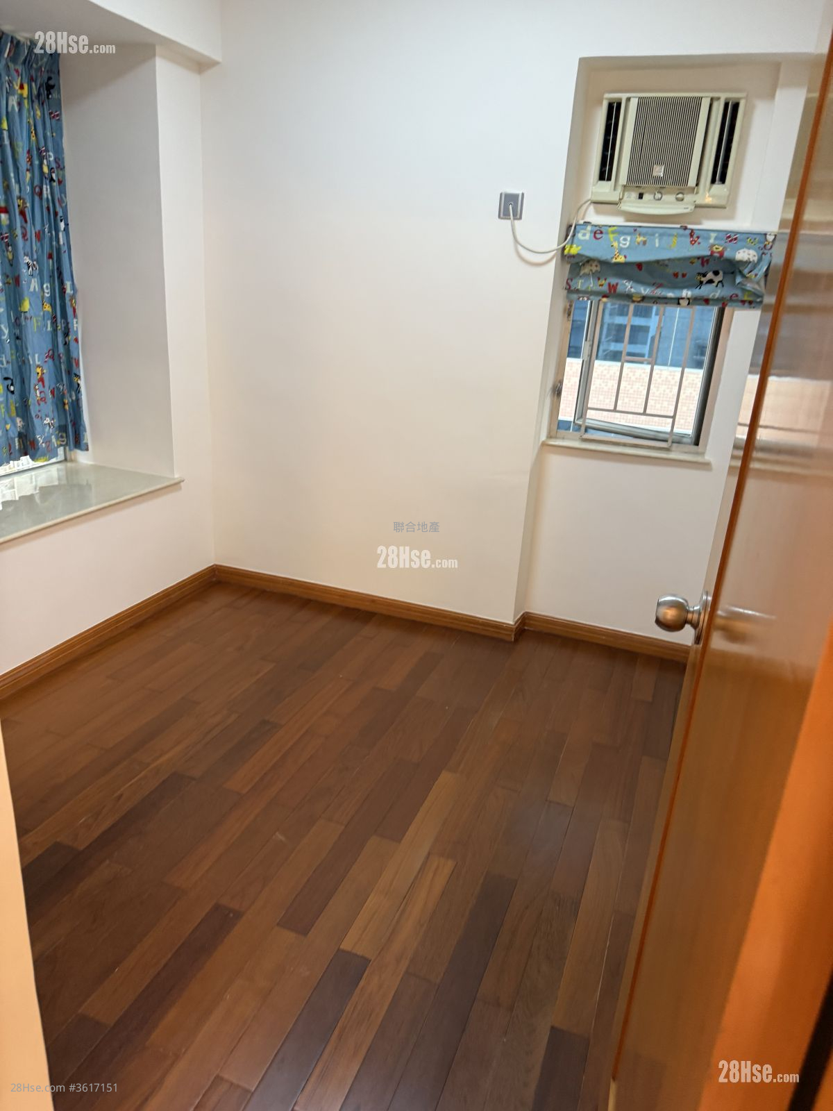 Jupiter Terrace Rental 3 Bedrooms , 1 Bathroom 478 ft² Jupiter Terrace Rental 3 Bedrooms , 1 Bathroom 478 ft²