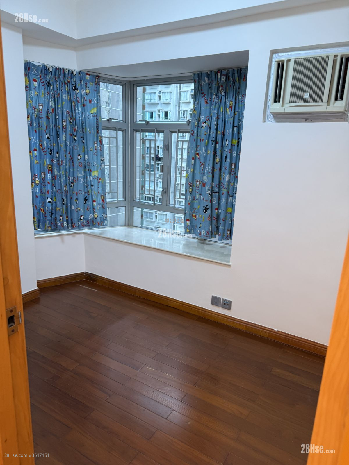 Jupiter Terrace Rental 3 Bedrooms , 1 Bathroom 478 ft² Jupiter Terrace Rental 3 Bedrooms , 1 Bathroom 478 ft²
