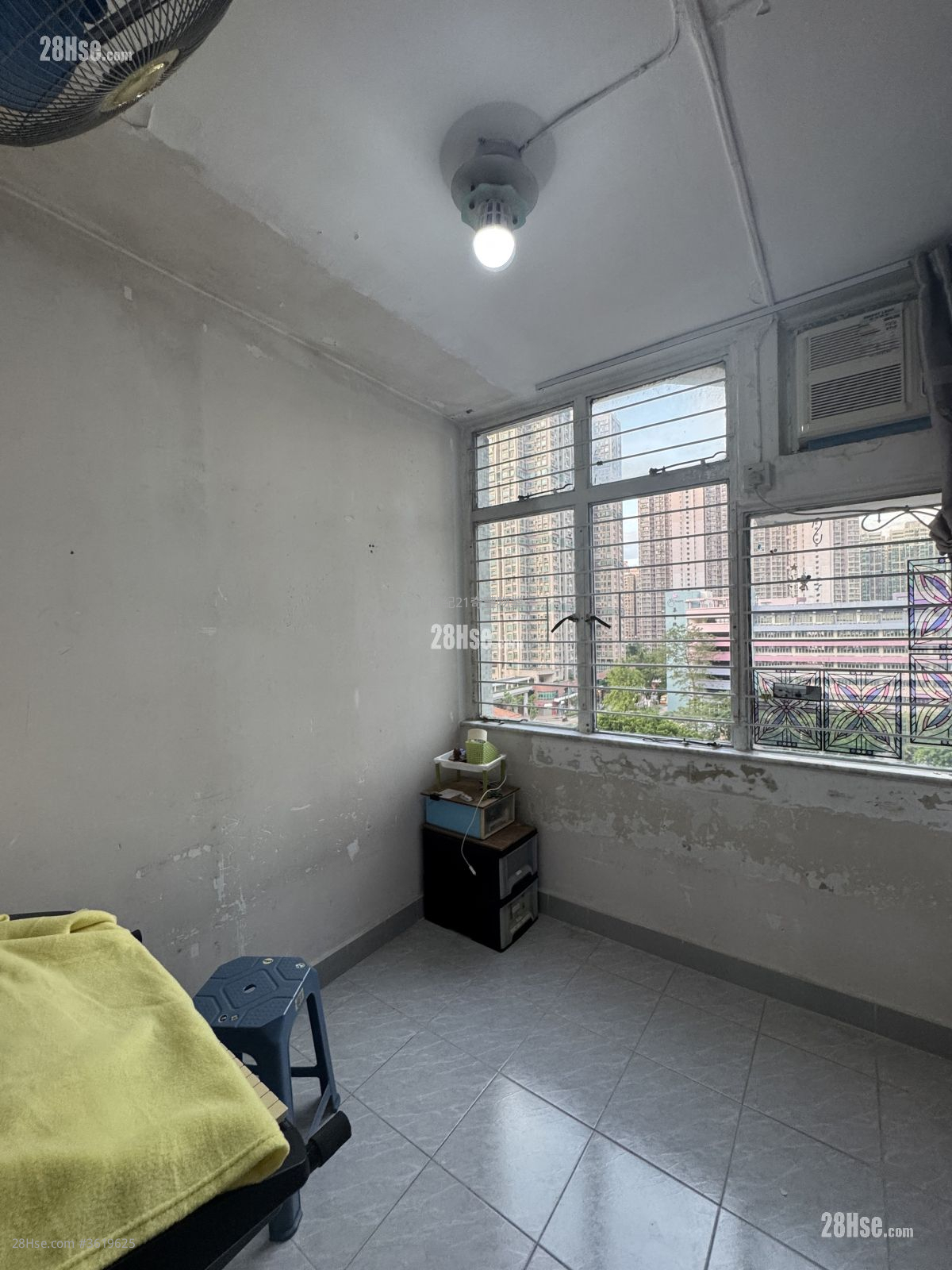 Wah Ming Est Sell 2 Bedrooms , 1 Bathroom 485 ft² Wah Ming Est Sell 2 Bedrooms , 1 Bathroom 485 ft²