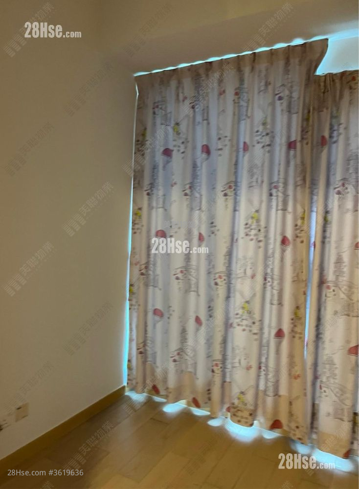 Twin Peaks Sell 2 Bedrooms 441 ft² Twin Peaks Sell 2 Bedrooms 441 ft²