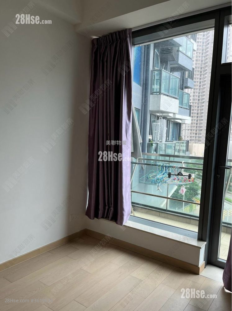 Twin Peaks Sell 2 Bedrooms 441 ft² Twin Peaks Sell 2 Bedrooms 441 ft²