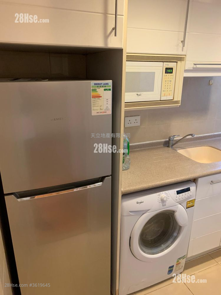 Queen's Terrace Rental 2 Bedrooms , 1 Bathroom 396 ft² Queen's Terrace Rental 2 Bedrooms , 1 Bathroom 396 ft²