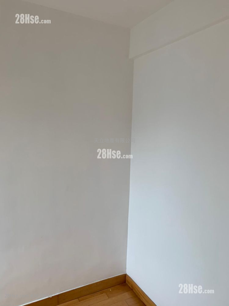 Queen's Terrace Rental 2 Bedrooms , 1 Bathroom 396 ft² Queen's Terrace Rental 2 Bedrooms , 1 Bathroom 396 ft²