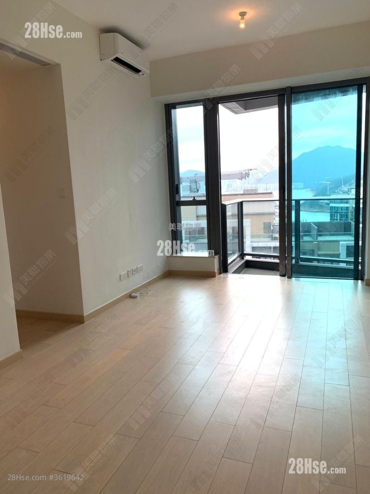 Twin Peaks Sell 3 Bedrooms 757 ft² Twin Peaks Sell 3 Bedrooms 757 ft²