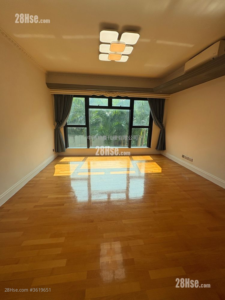 Constellation Cove Sell 3 Bedrooms 1,089 ft² Constellation Cove Sell 3 Bedrooms 1,089 ft²