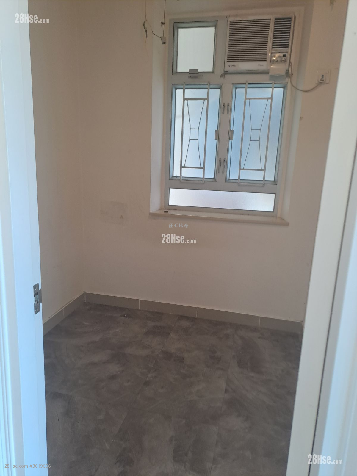 Hong Wah Court Rental 2 Bedrooms , 1 Bathroom 380 ft² Hong Wah Court Rental 2 Bedrooms , 1 Bathroom 380 ft²