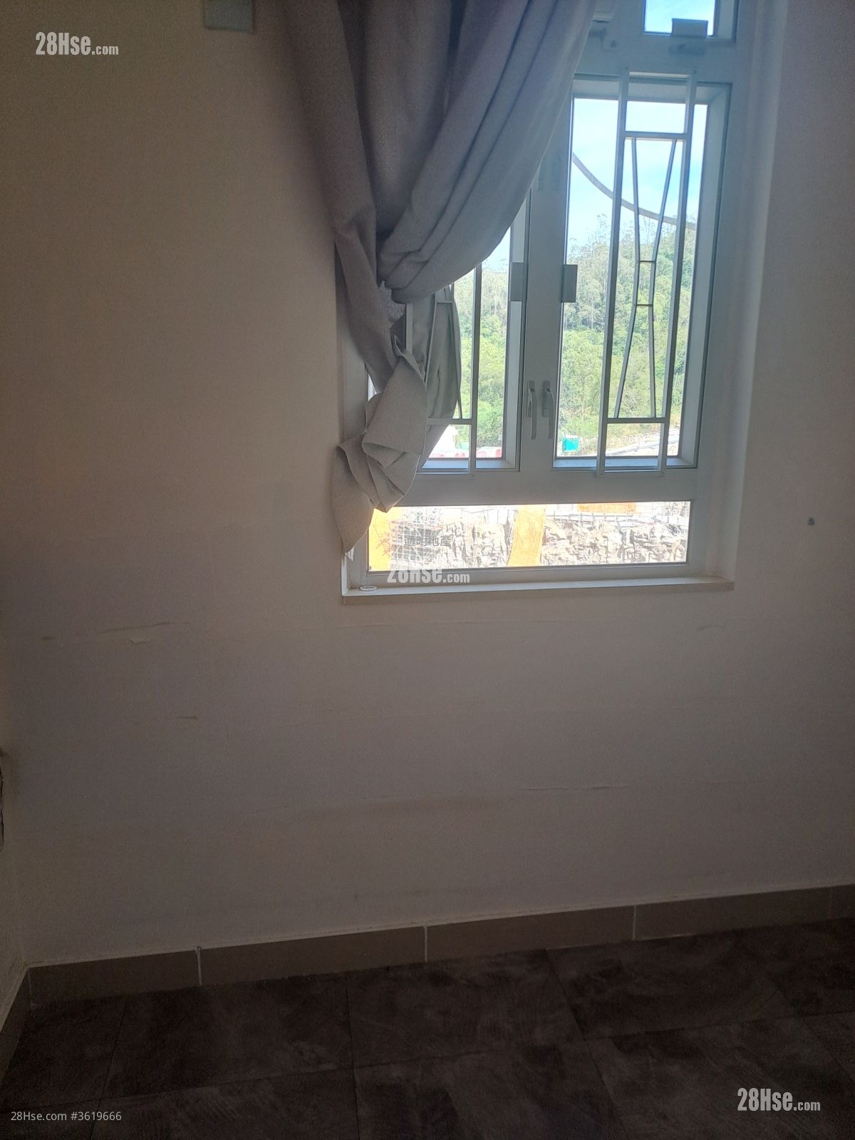 Hong Wah Court Rental 2 Bedrooms , 1 Bathroom 380 ft² Hong Wah Court Rental 2 Bedrooms , 1 Bathroom 380 ft²