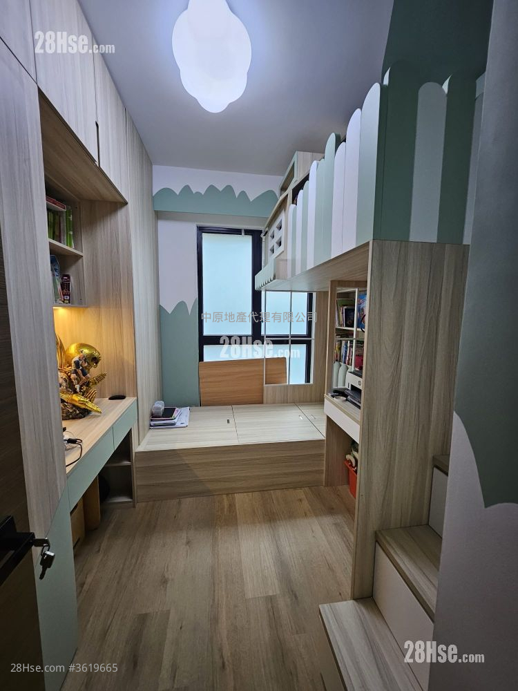 Constellation Cove Sell 3 Bedrooms 1,089 ft² Constellation Cove Sell 3 Bedrooms 1,089 ft²