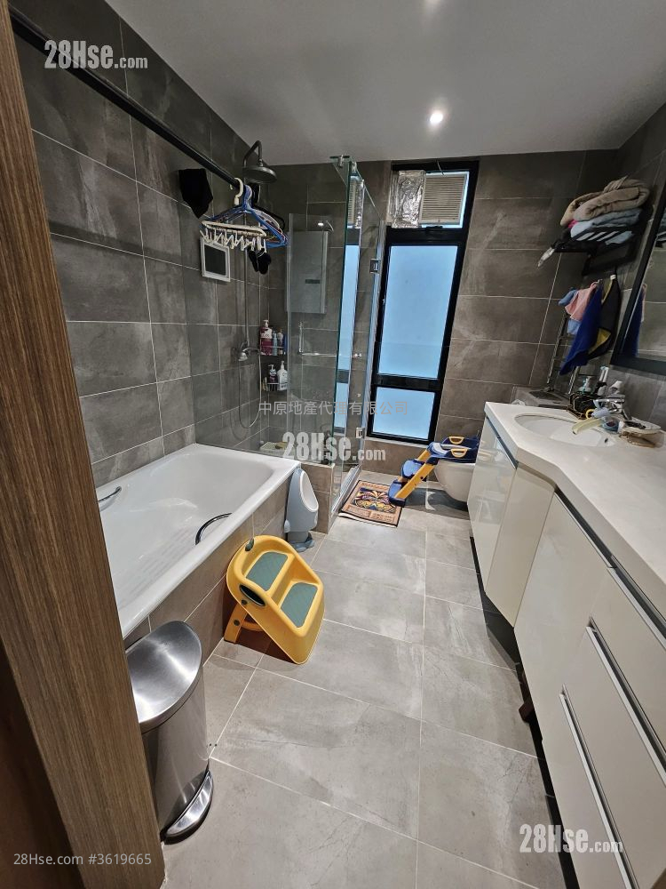 Constellation Cove Sell 3 Bedrooms 1,089 ft² Constellation Cove Sell 3 Bedrooms 1,089 ft²