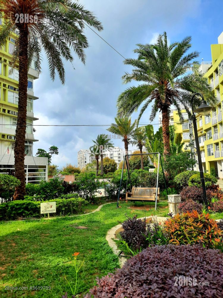 漣山 售盤 4 房 , 3 浴室 873 平方呎 漣山 售盤 4 房 , 3 浴室 873 平方呎