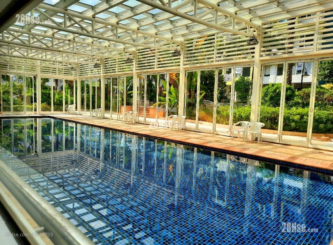 漣山 售盤 4 房 , 3 浴室 873 平方呎 漣山 售盤 4 房 , 3 浴室 873 平方呎