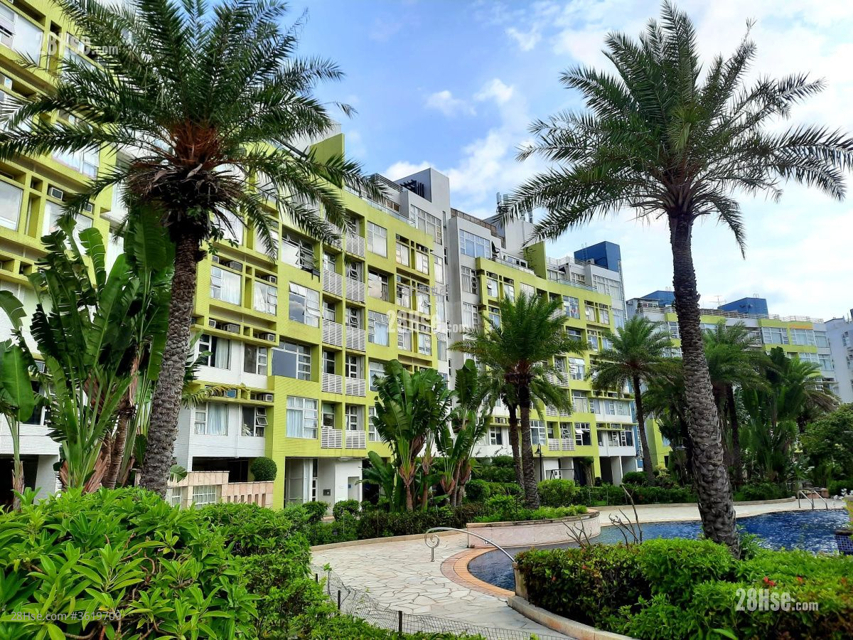 漣山 售盤 4 房 , 3 浴室 873 平方呎 漣山 售盤 4 房 , 3 浴室 873 平方呎