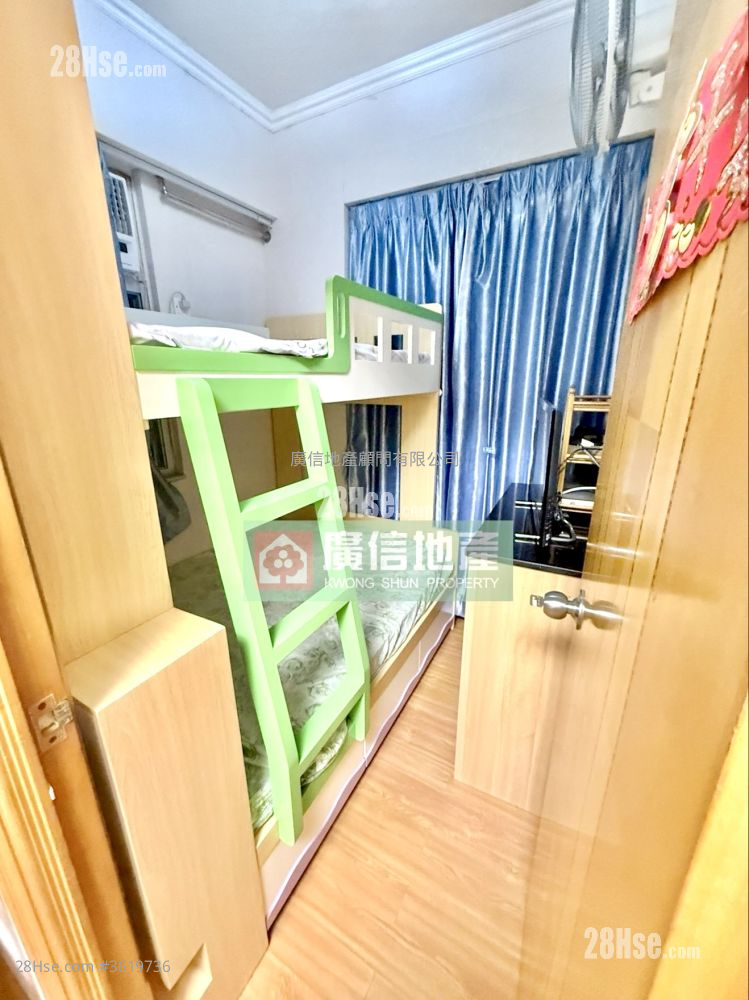 Lauren Court Rental 2 Bedrooms , 1 Bathroom 270 ft² Lauren Court Rental 2 Bedrooms , 1 Bathroom 270 ft²