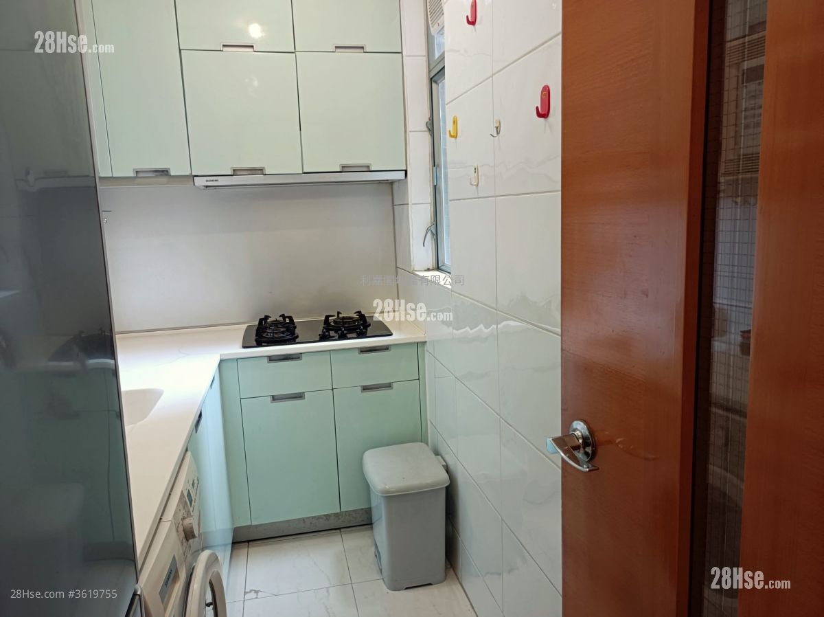 Coastal Skyline Rental 2 Bedrooms , 1 Bathroom 485 ft² Coastal Skyline Rental 2 Bedrooms , 1 Bathroom 485 ft²
