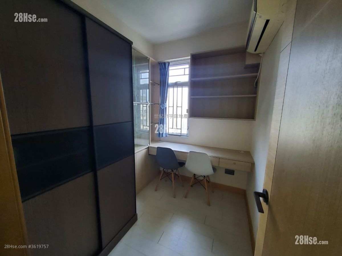Tai Po Plaza Rental 2 Bedrooms , 1 Bathroom 390 ft² Tai Po Plaza Rental 2 Bedrooms , 1 Bathroom 390 ft²