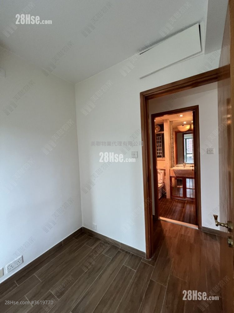 Tierra Verde Rental 2 Bedrooms , 1 Bathroom 523 ft² Tierra Verde Rental 2 Bedrooms , 1 Bathroom 523 ft²
