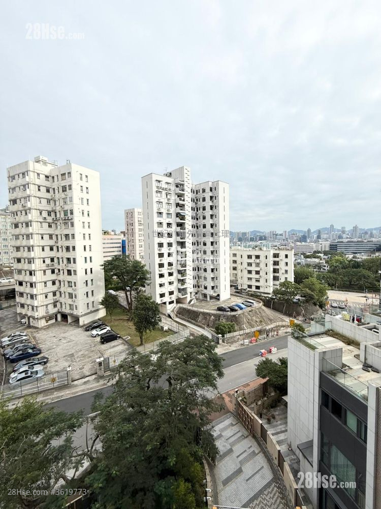 Eden Gate Rental 4 Bedrooms , 3 Bathrooms 1,575 ft² Eden Gate Rental 4 Bedrooms , 3 Bathrooms 1,575 ft²
