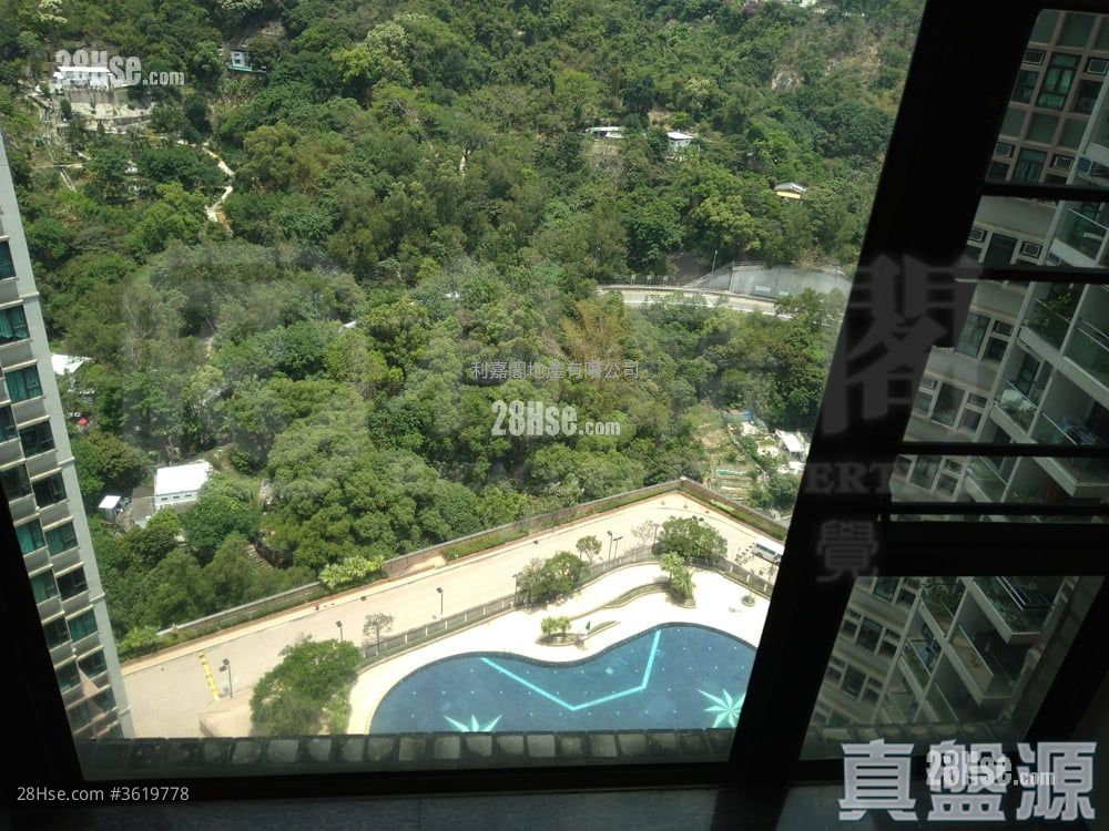 Royal Ascot Sell 2 Bedrooms 594 ft² Royal Ascot Sell 2 Bedrooms 594 ft²