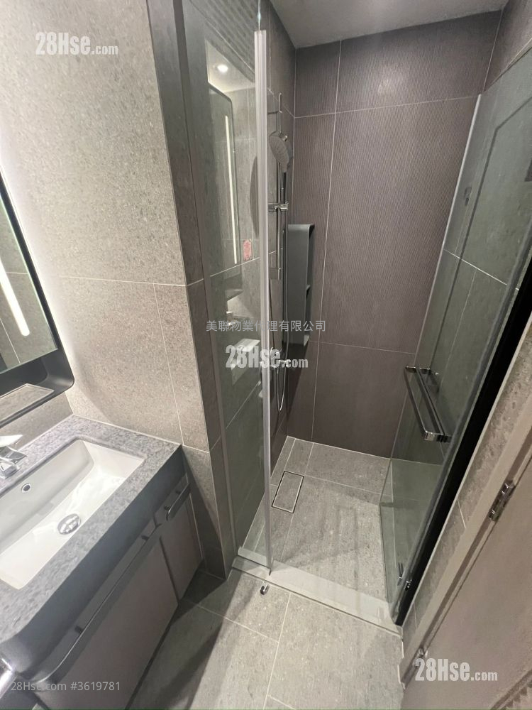Novo Land Rental Studio , 1 Bathroom 259 ft² Novo Land Rental Studio , 1 Bathroom 259 ft²