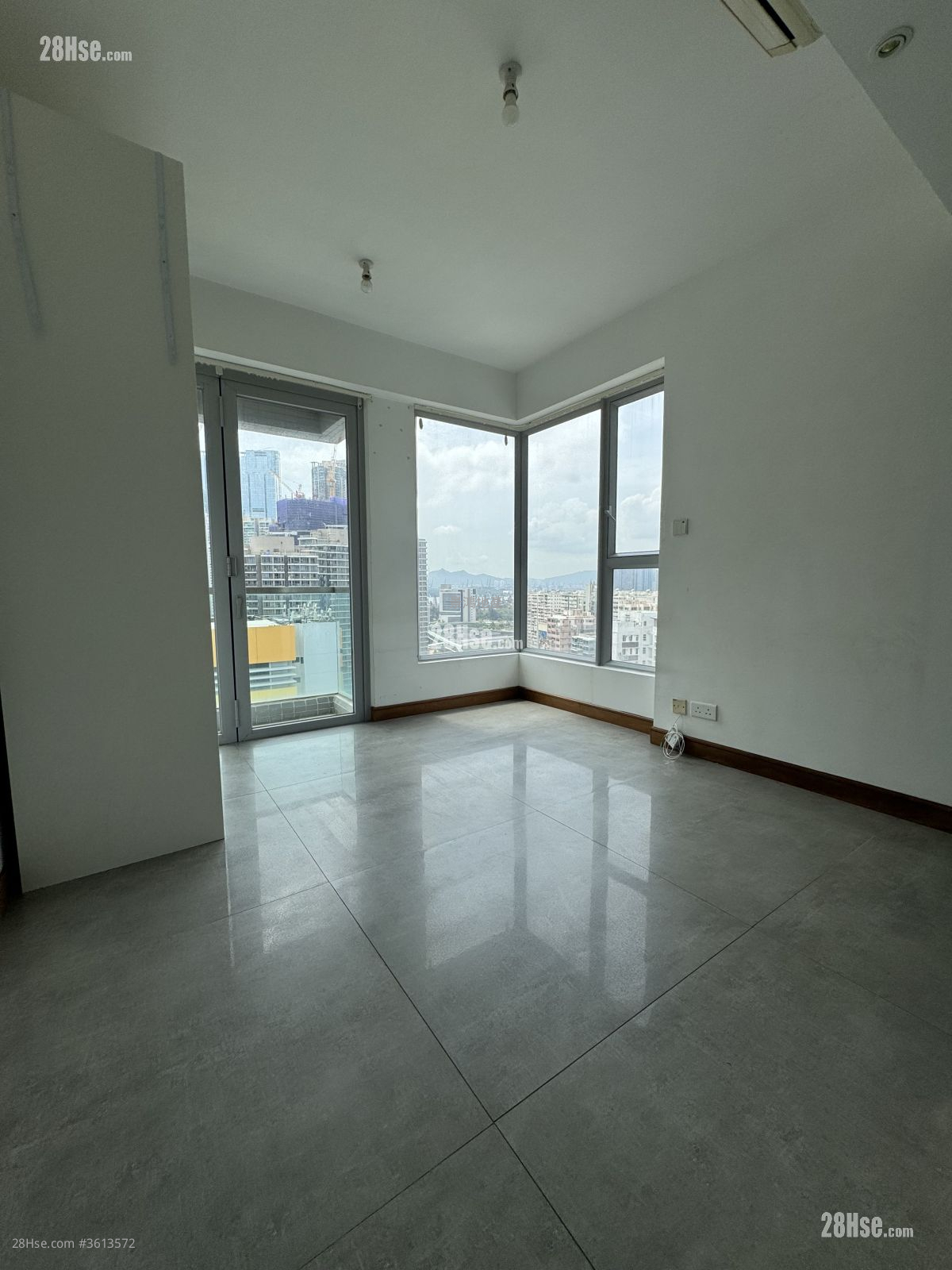 Ava62 Sell 206 ft² Ava62 Sell 206 ft²